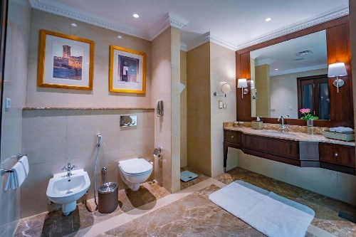 Millennium Hotel Doha image 4